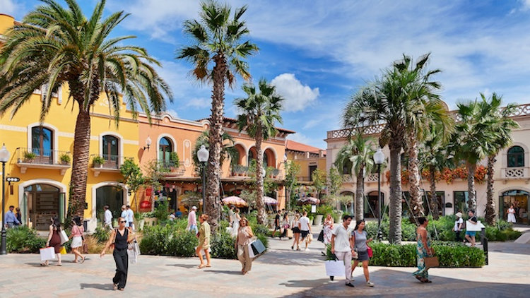 La Roca Village